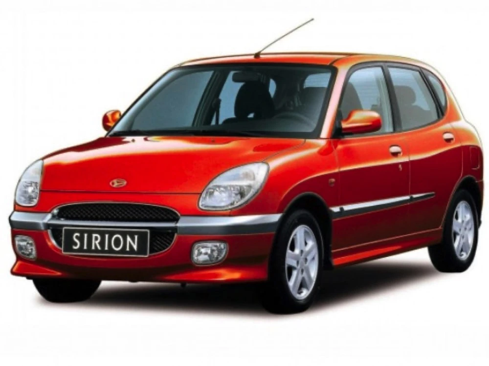 Stěrače Daihatsu SIrion 1 1998–2004 M100 hatchback