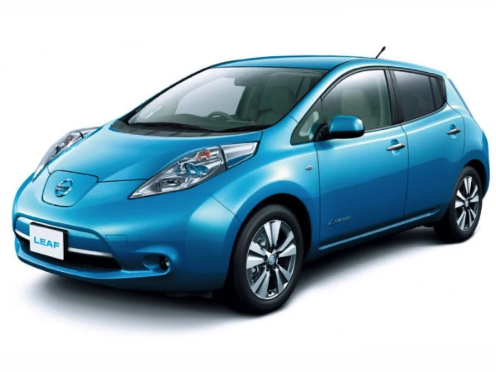 Stěrače Nissan Leaf 1 2010–2017 ZE0 hatchback