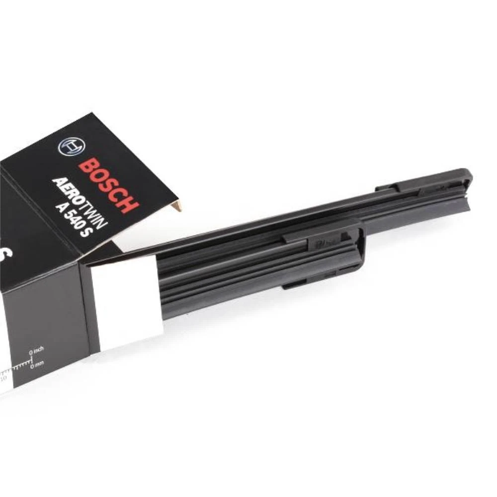 Sada předních stěračů BOSCH AeroTwin 675 a 625 mm pro Opel Astra J 2009-2019