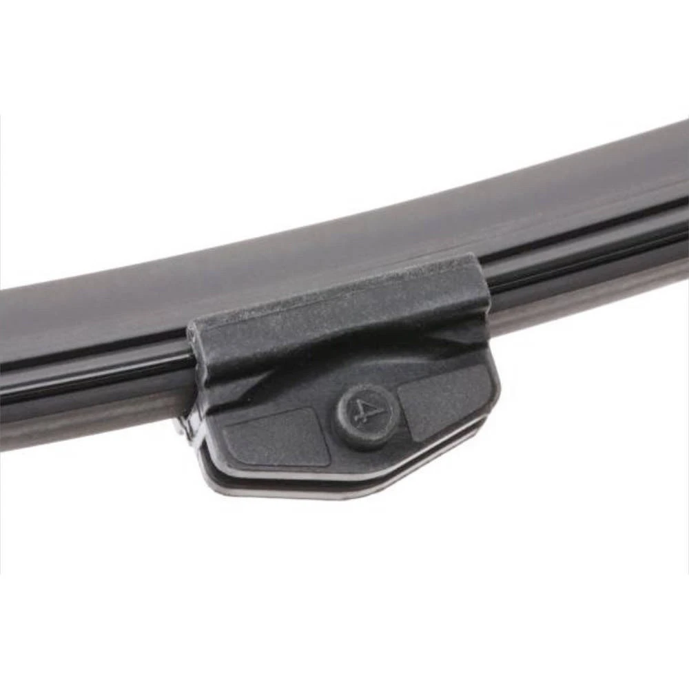 Zadní stěrač Valeo Silencio Rear 320 mm pro Mercedes E Class T-Modell 2023-2026